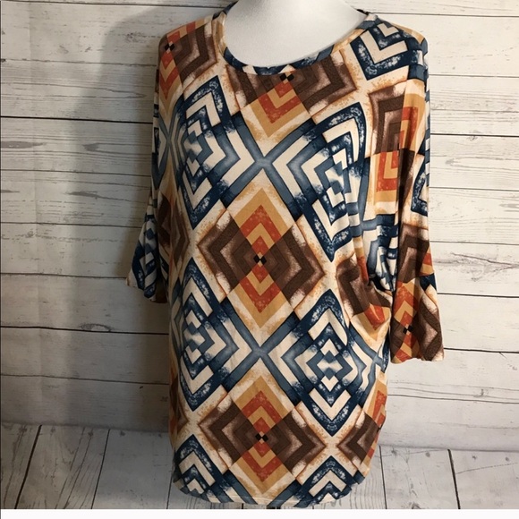 Geometric Print Top - Picture 4 of 5